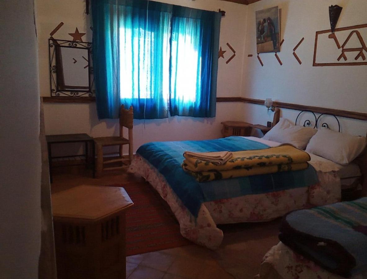 Auberge Des Peupliers Cafe Restaurant Akhendachou n'Ait Ouffi Esterno foto