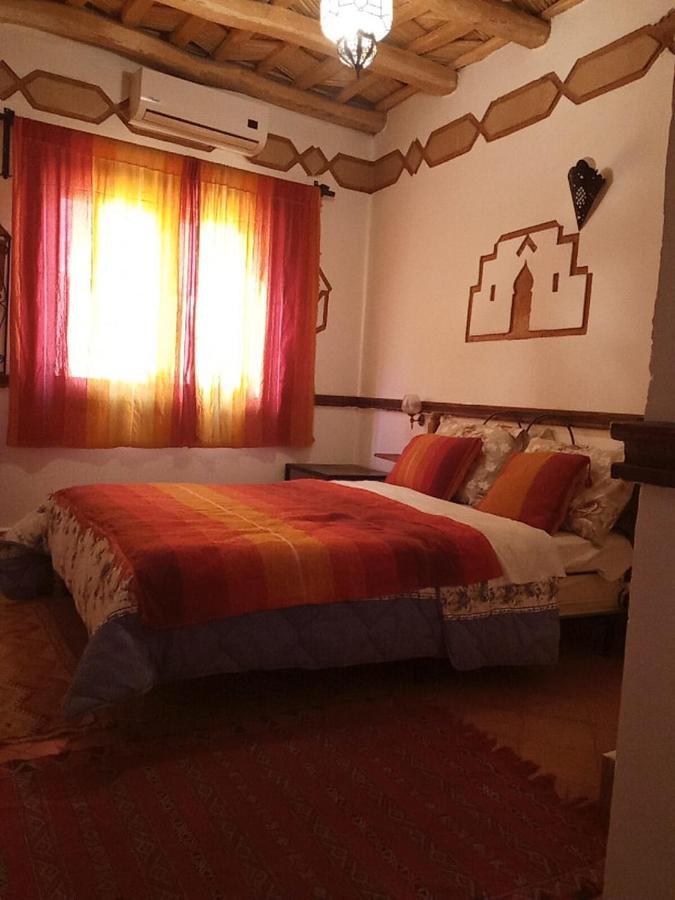 Auberge Des Peupliers Cafe Restaurant Akhendachou n'Ait Ouffi Esterno foto