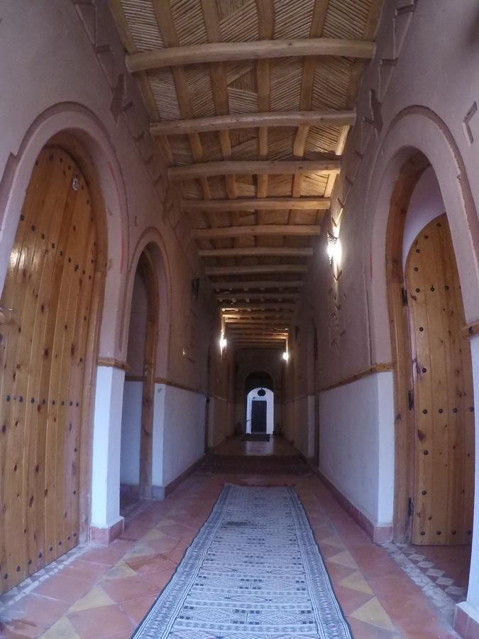 Auberge Des Peupliers Cafe Restaurant Akhendachou n'Ait Ouffi Esterno foto